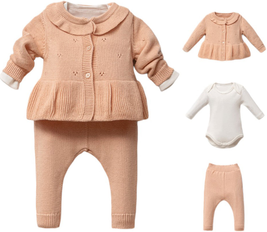 Megztas kostiumėlis